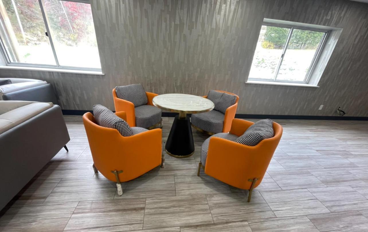 Luxor Inn & Suites, A Travelodge By Wyndham Elkins Exterior foto